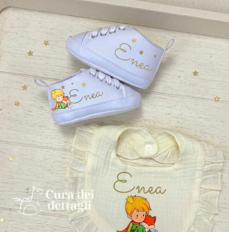 Set Nascita Personalizzato Piccolo Principe🌙👑– Scarpine, Bavaglino e Clip Porta Ciuccio